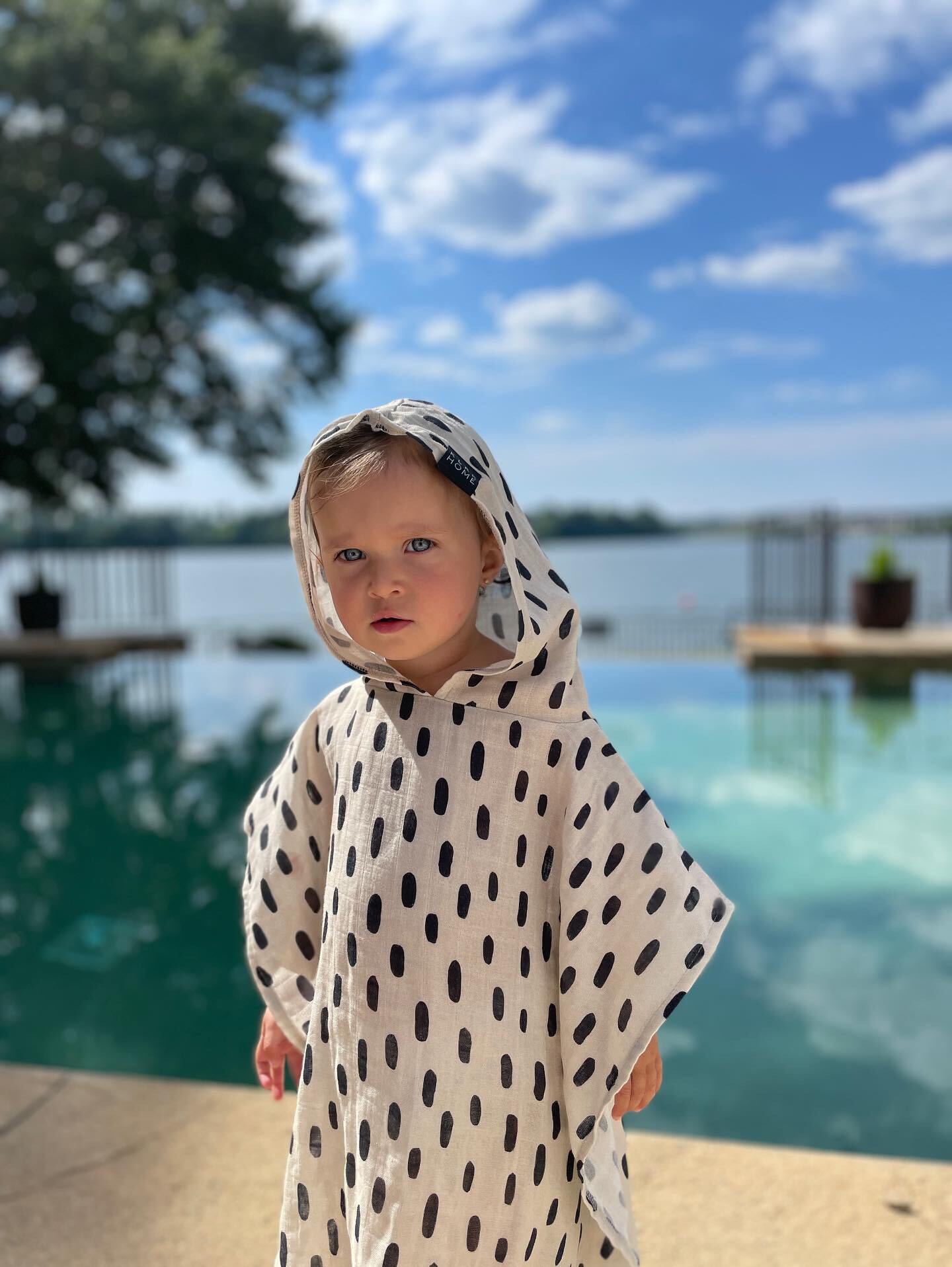 Mušelínové pončo s kapucí RAIN