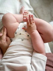 DELUXE VELVET Puntíky