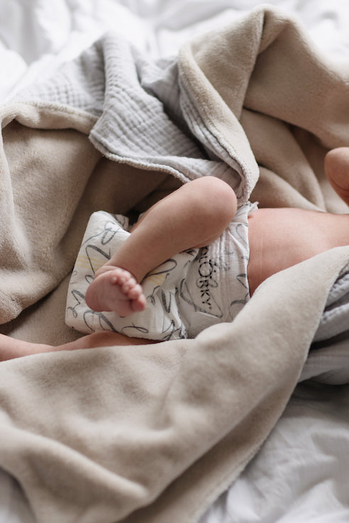 DELUXE VELVET Love Live Laugh