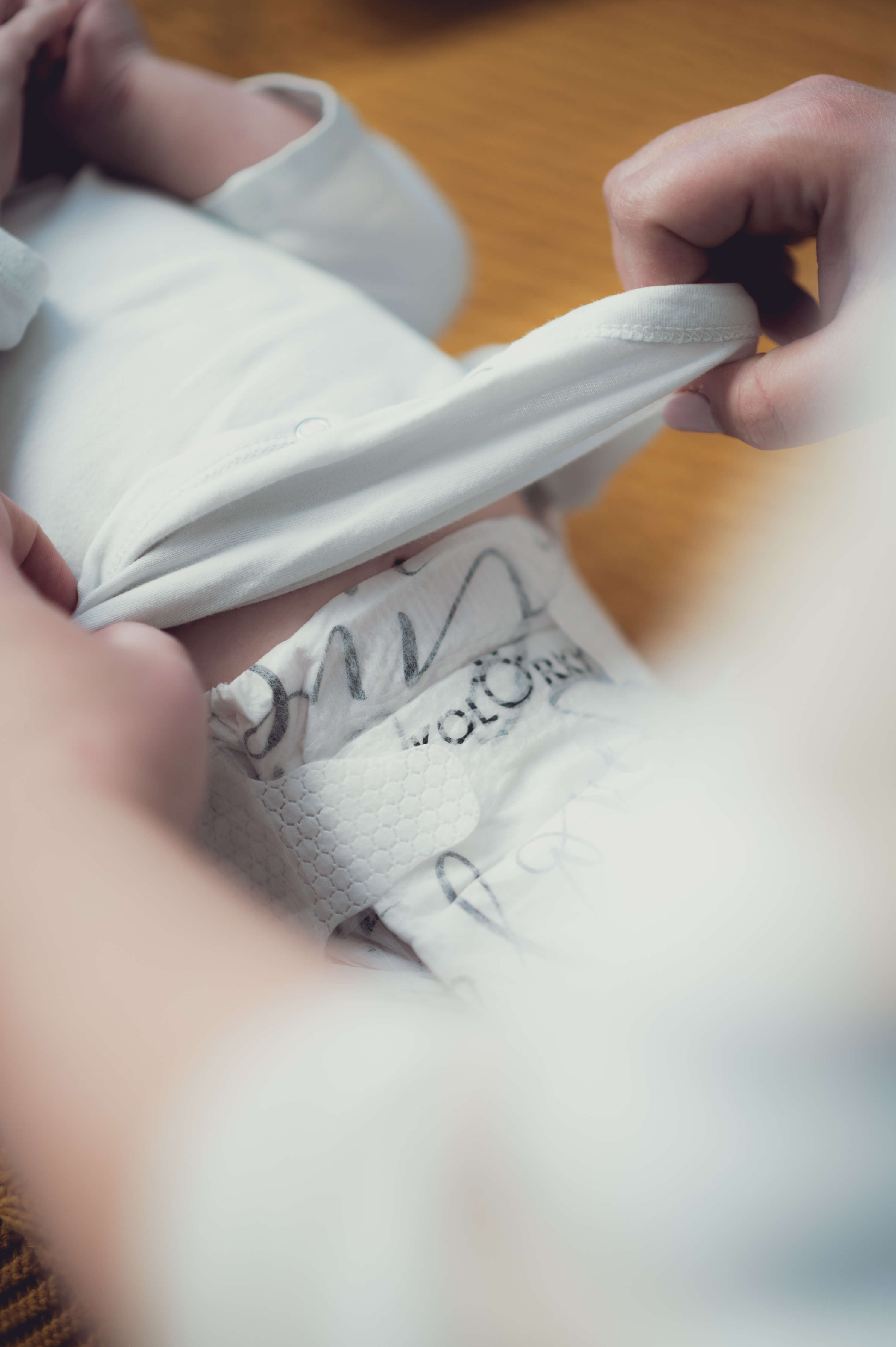 DELUXE VELVET Love Live Laugh